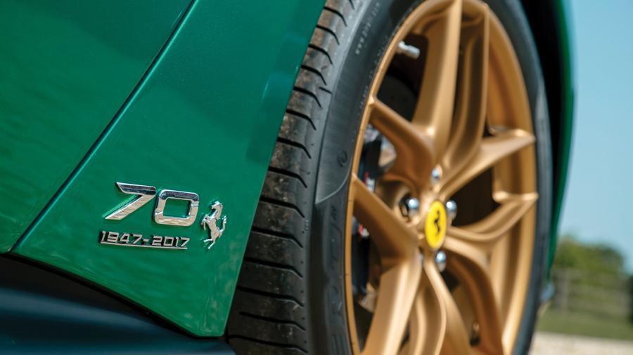 Колеса Ferrari F12berlinetta The Green Jewel (227624) 2017 года  (фото 3 из 30)